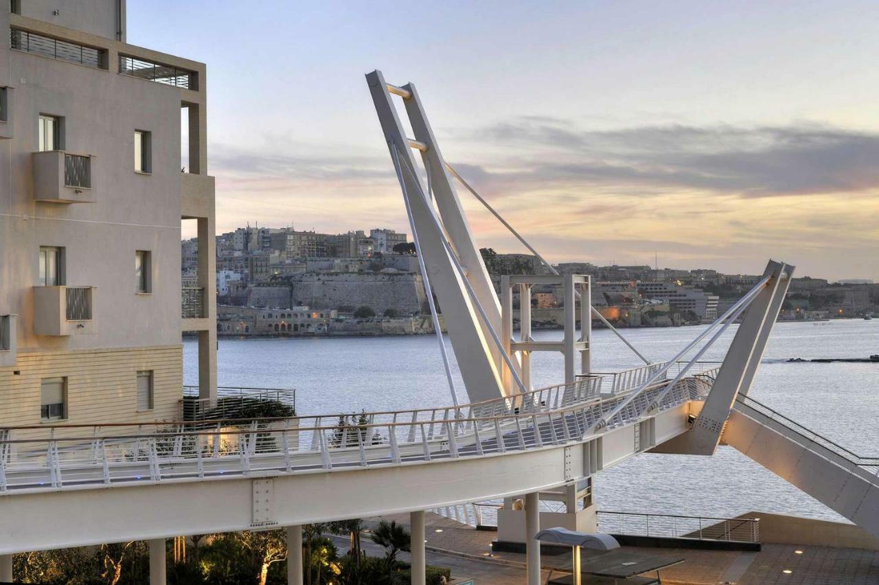Modern Apartment Just Off The Promenade سليمة المظهر الخارجي الصورة