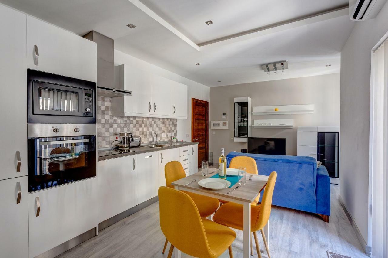 Modern Apartment Just Off The Promenade سليمة المظهر الخارجي الصورة