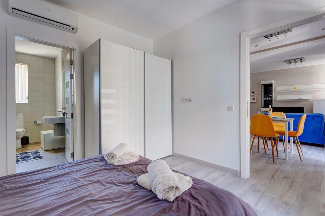Modern Apartment Just Off The Promenade سليمة المظهر الخارجي الصورة